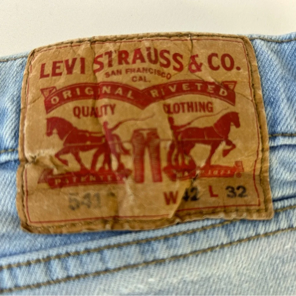 Levi’s 541 Taper Fit Jeans Size 42 X 32 - Picture 9 of 12
